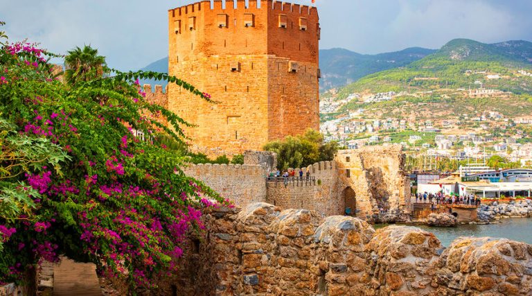 Unveiling the Thrills of Alanya Tours and Trips